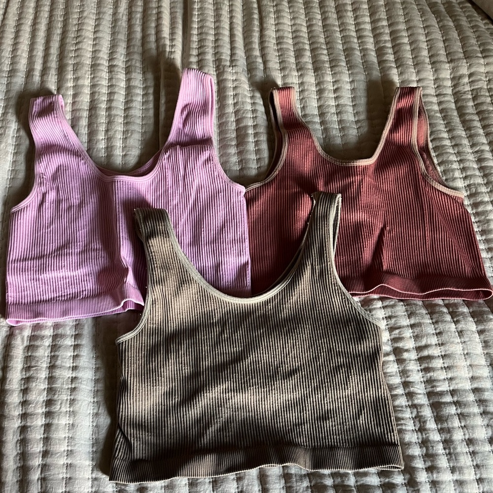 Ribbed workout crop top